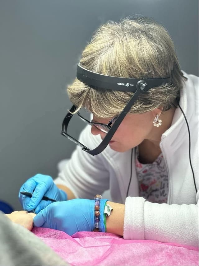 Не знаєш, який метод епіляції підійде саме тобі? Я поясню просто і без ілюзій.